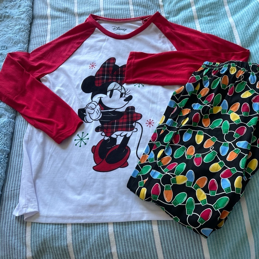 Disney Christmas Pajama Set - Picture 1 of 9